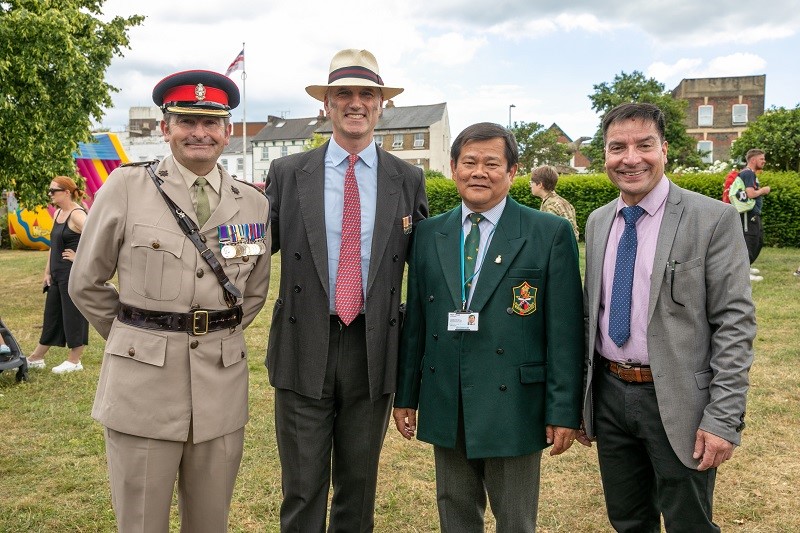 Dignitaries at the Armed Forces Day Prom in the Park