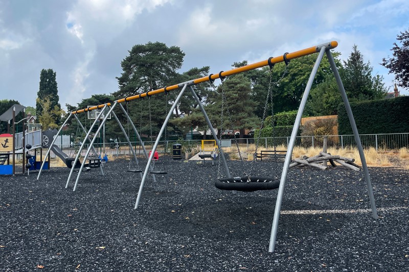 Swings At Osborne Road Playground (1)