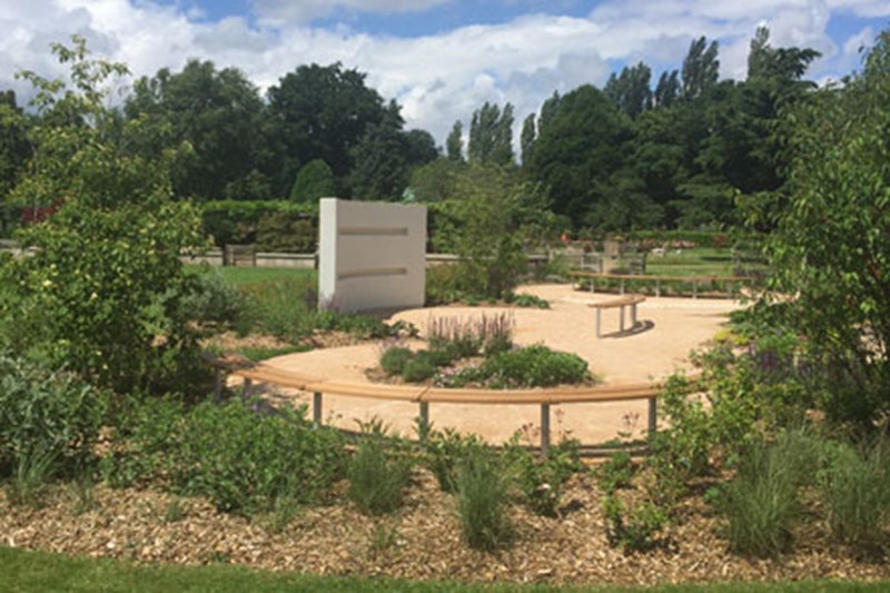 The garden and memorial wall