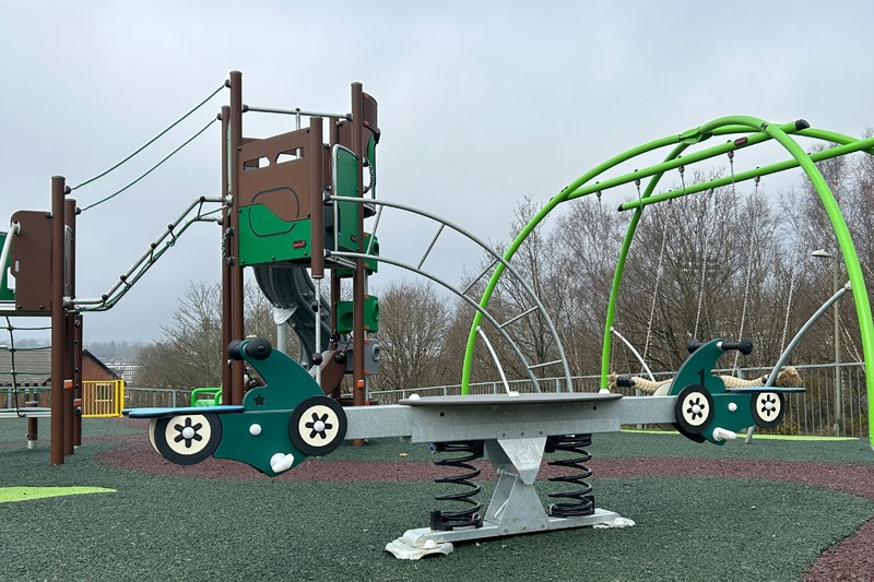 Redan Hill Play Area Climbing Frames And Seesaw