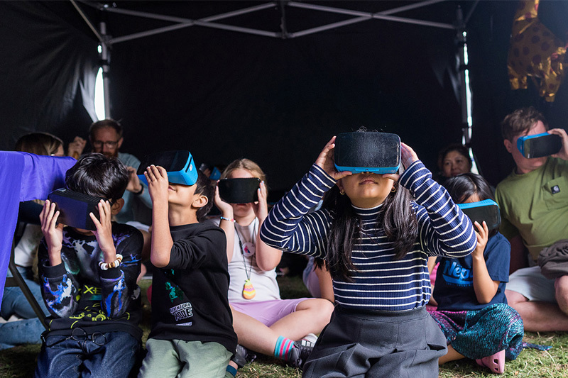 Virtual Reality At Playfest (1)