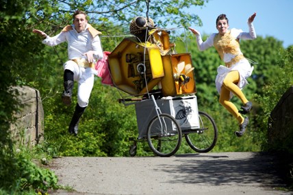 The Bee Cart