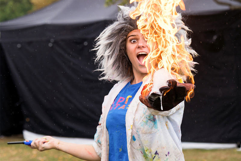 Science Show At Playfest