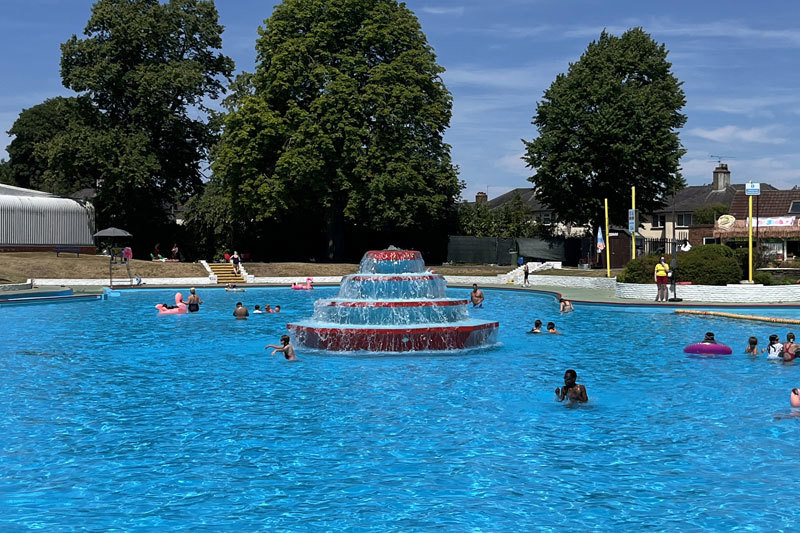 Water Fountain At The Lido