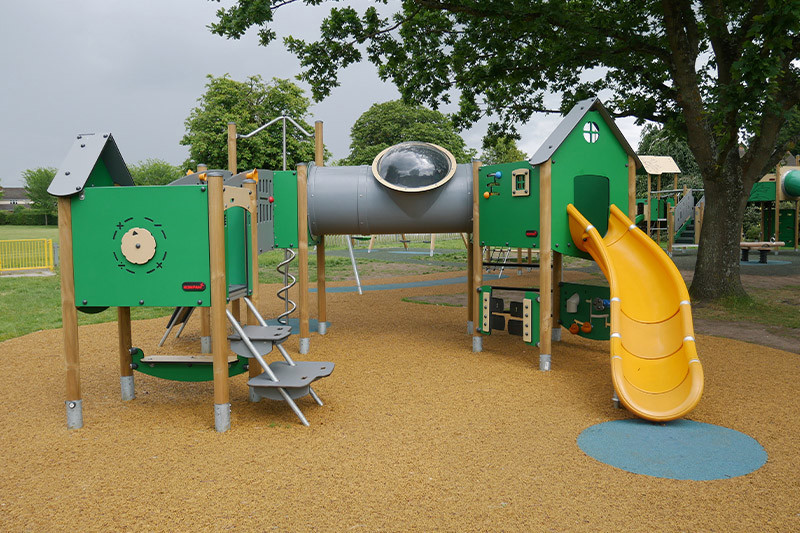 Cove Green Yellow Slide