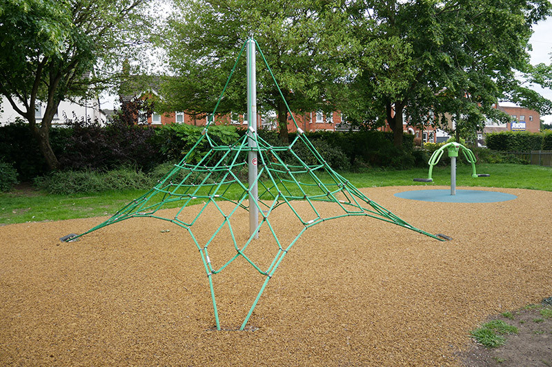 Cove Green Rope Climbing Frame